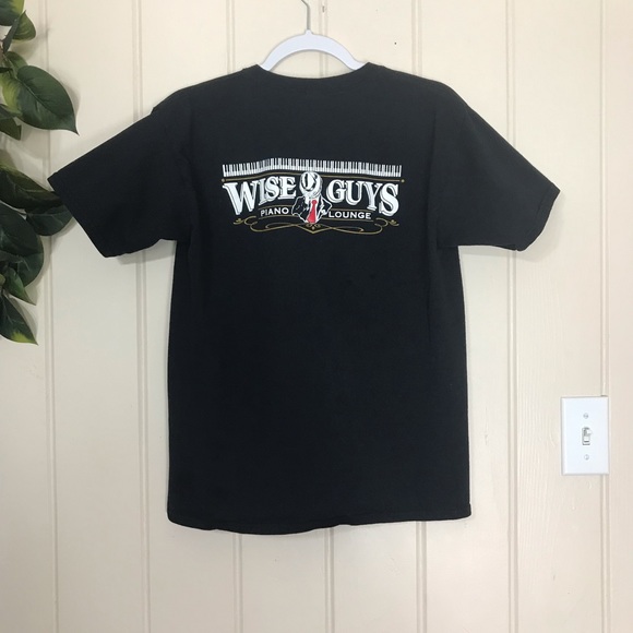 Gambino’s Original Italian Grill Fairhope Alabama
Wise Guys Piano Lounge
Unisex - Picture 3 of 8